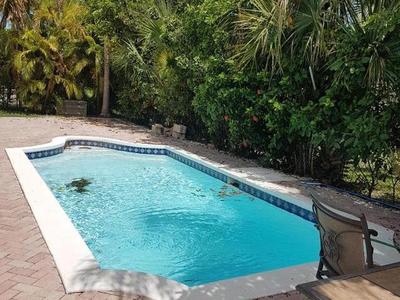 House &middot; For rent &middot; 5 bedrooms