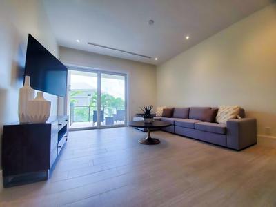 Condominium &middot; For rent